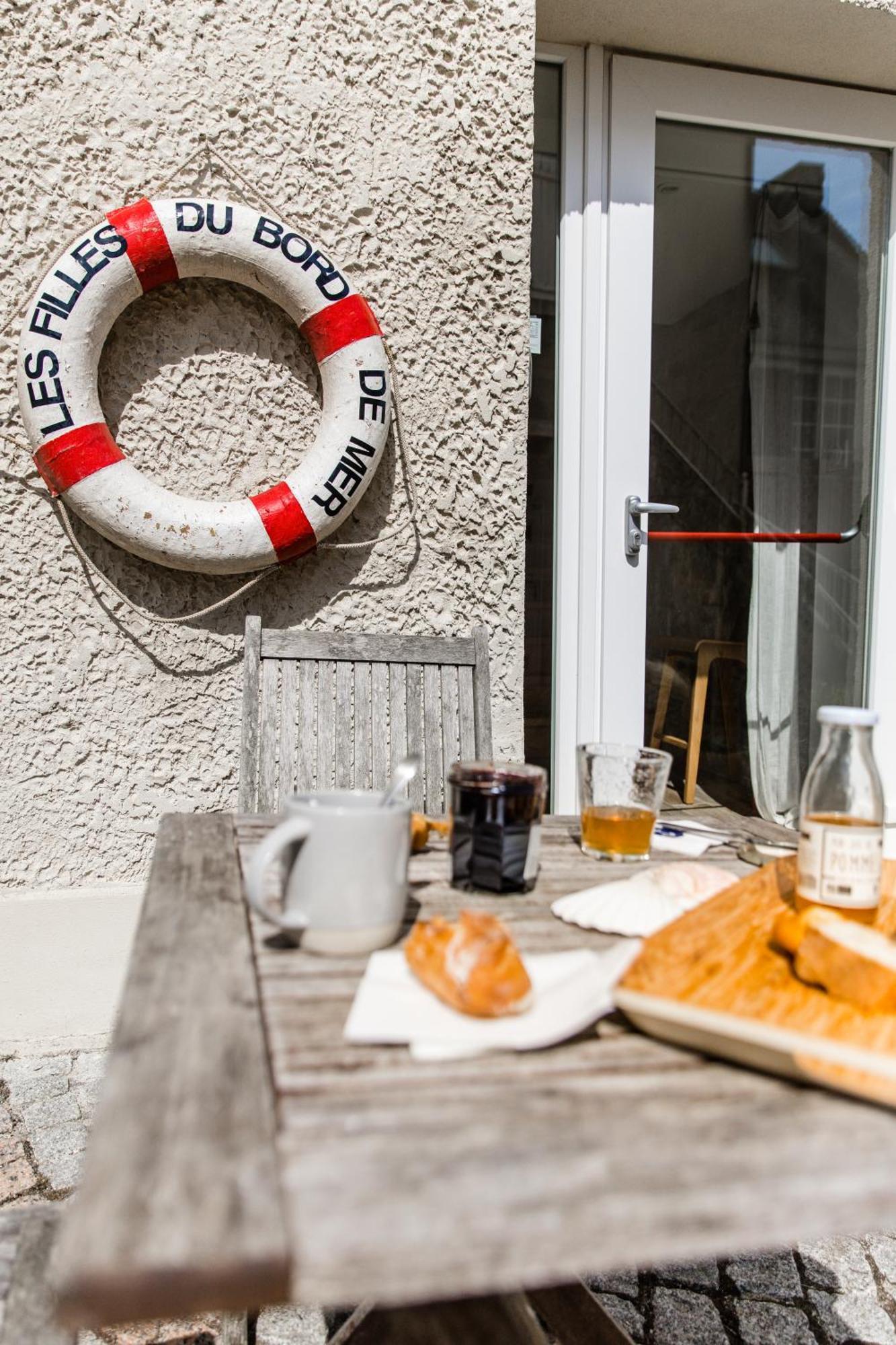 Mer Nature, Appartement Spacieux By Les Filles Du Bord De Mer, Petite Terrasse Vue Mer Port-en-Bessin-Huppain Exterior photo